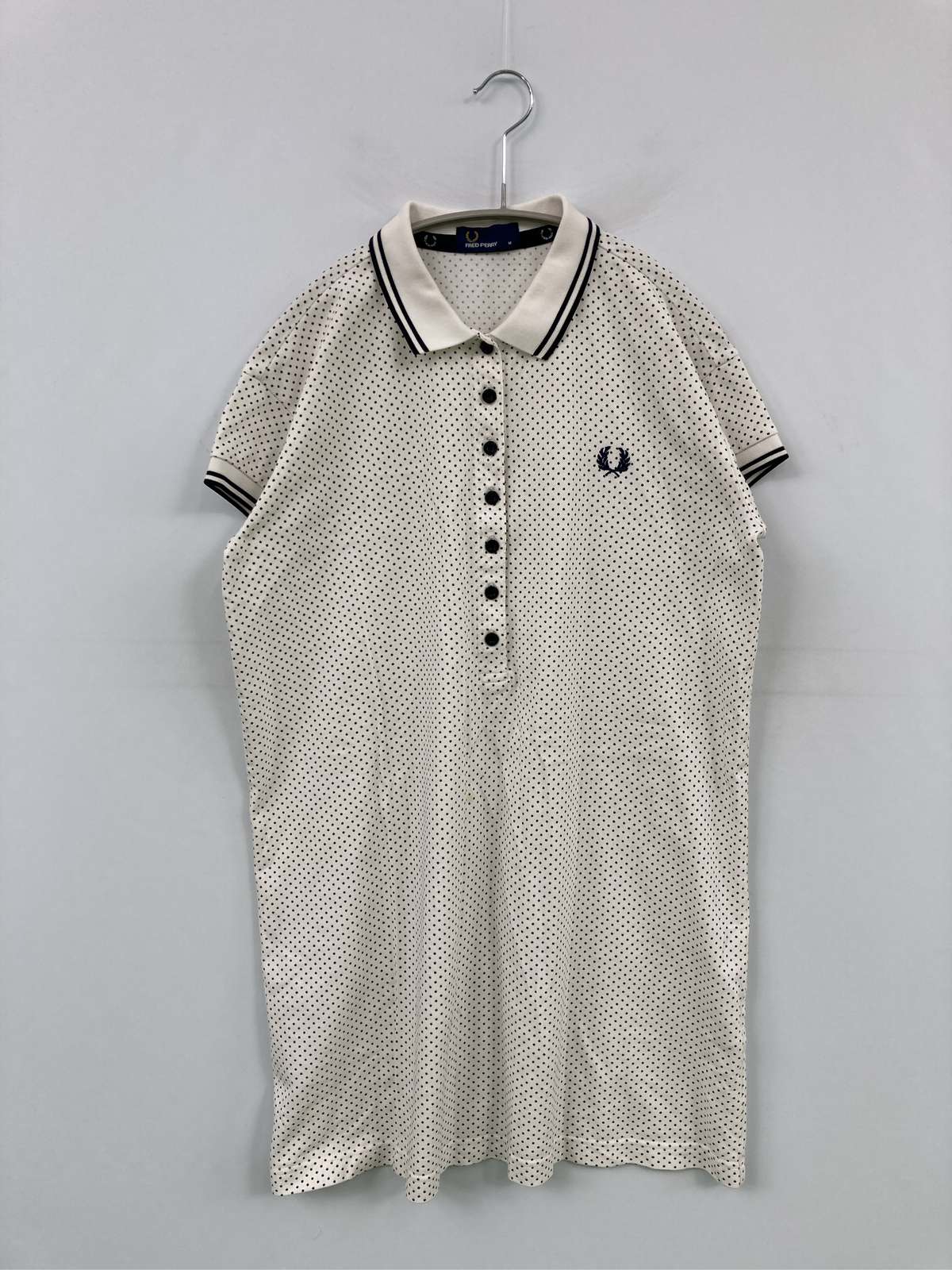 【中古】FRED PERRY フレッドペリー ポロシャツ M ホワイト ワンポイント ドット柄 ライン柄 半袖 レディース