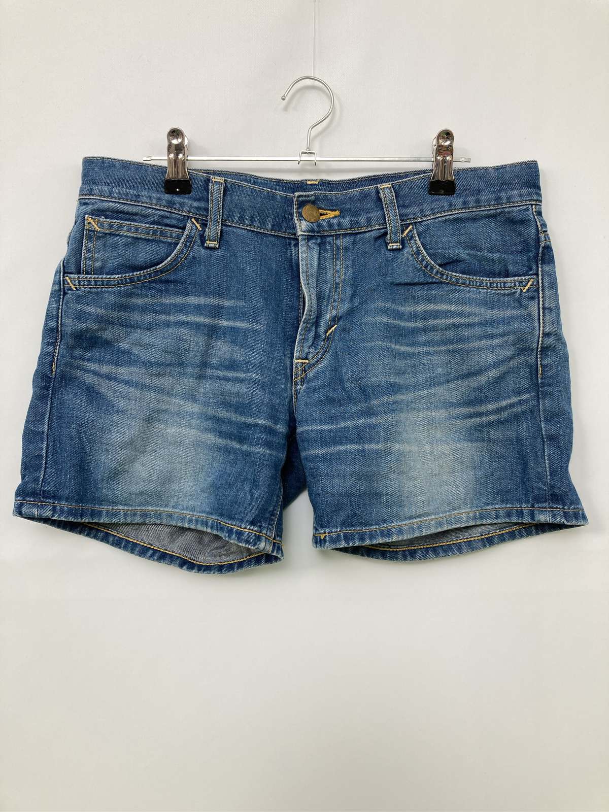 【中古】Lee リー デニムパンツ M ブルー ショート・ひざ上丈 無地 スタンダード ストレート ローライズ ヴィンテージ レディース
