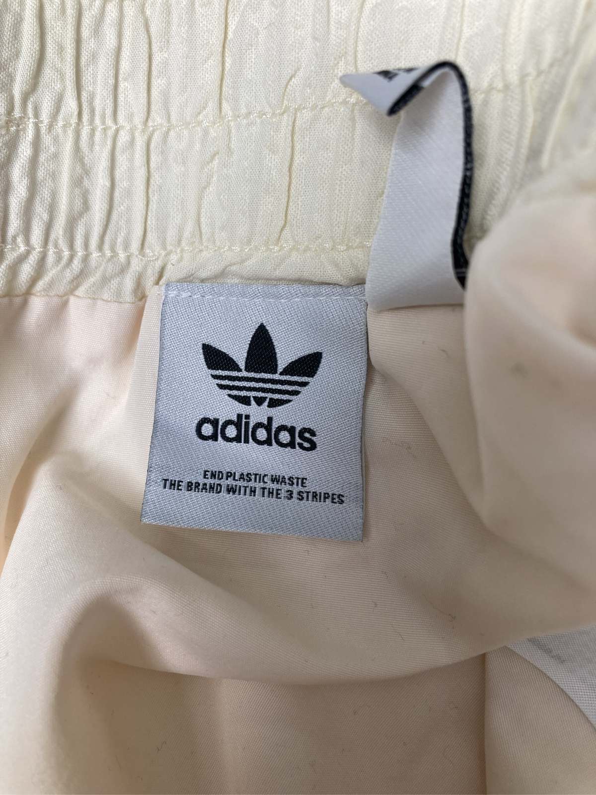 digdig 楽天市場店の【中古】adidas アディダス ショート/ミニスカート XL アイボリー レディース｜アングル3