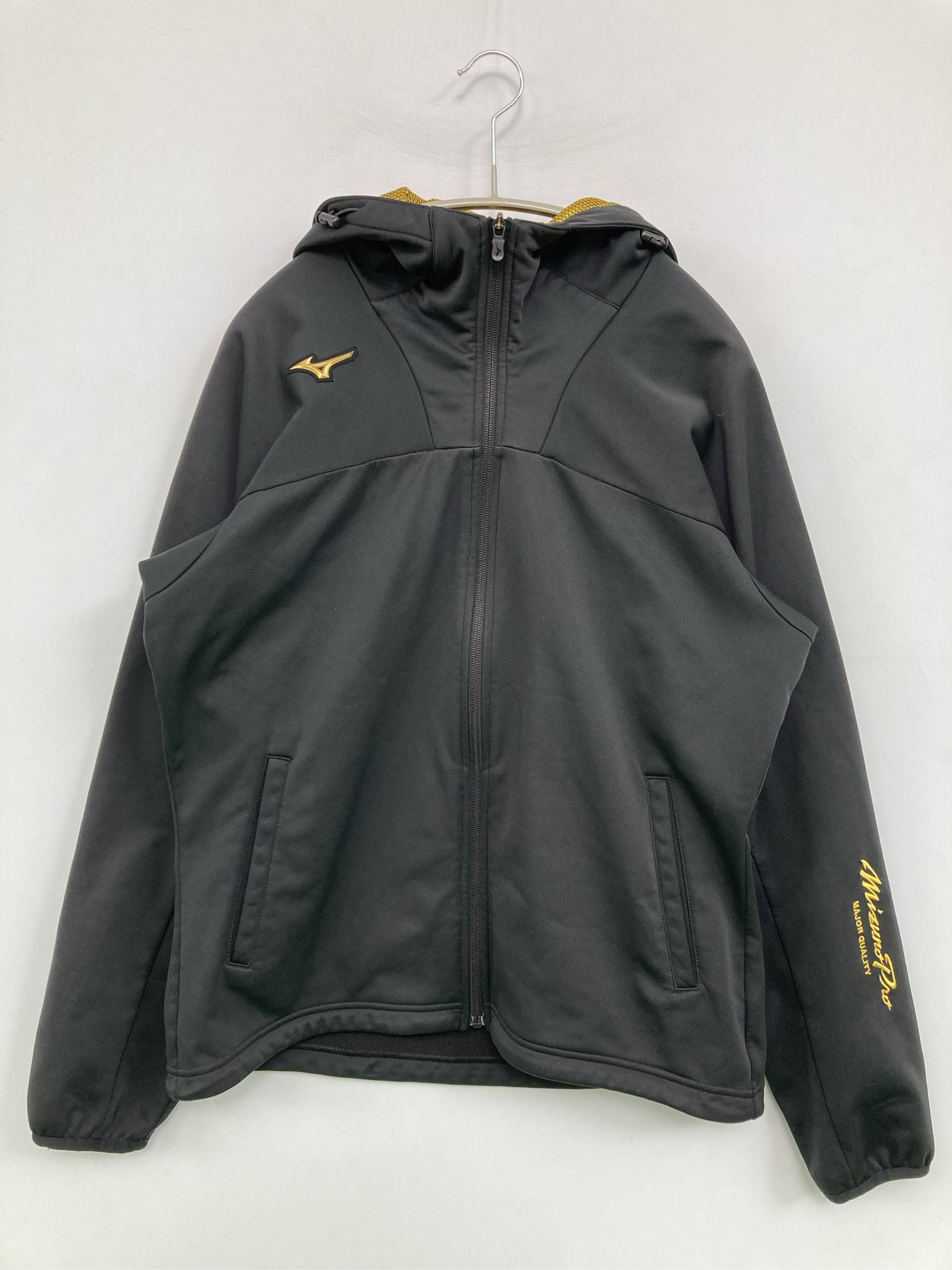 Rakuten - 【中古】Mizuno ミズノ ブルゾン M ブラック 無地 ワンポイント ブランドロゴ ミドル丈 フードあり ジップアップ メンズ レディース