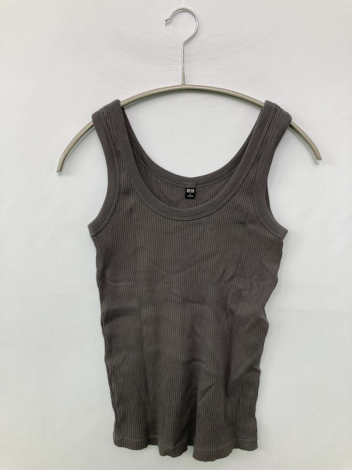 【中古】UNIQLO ユニクロ タンクトップ S グレー 無地 カップなし レディース