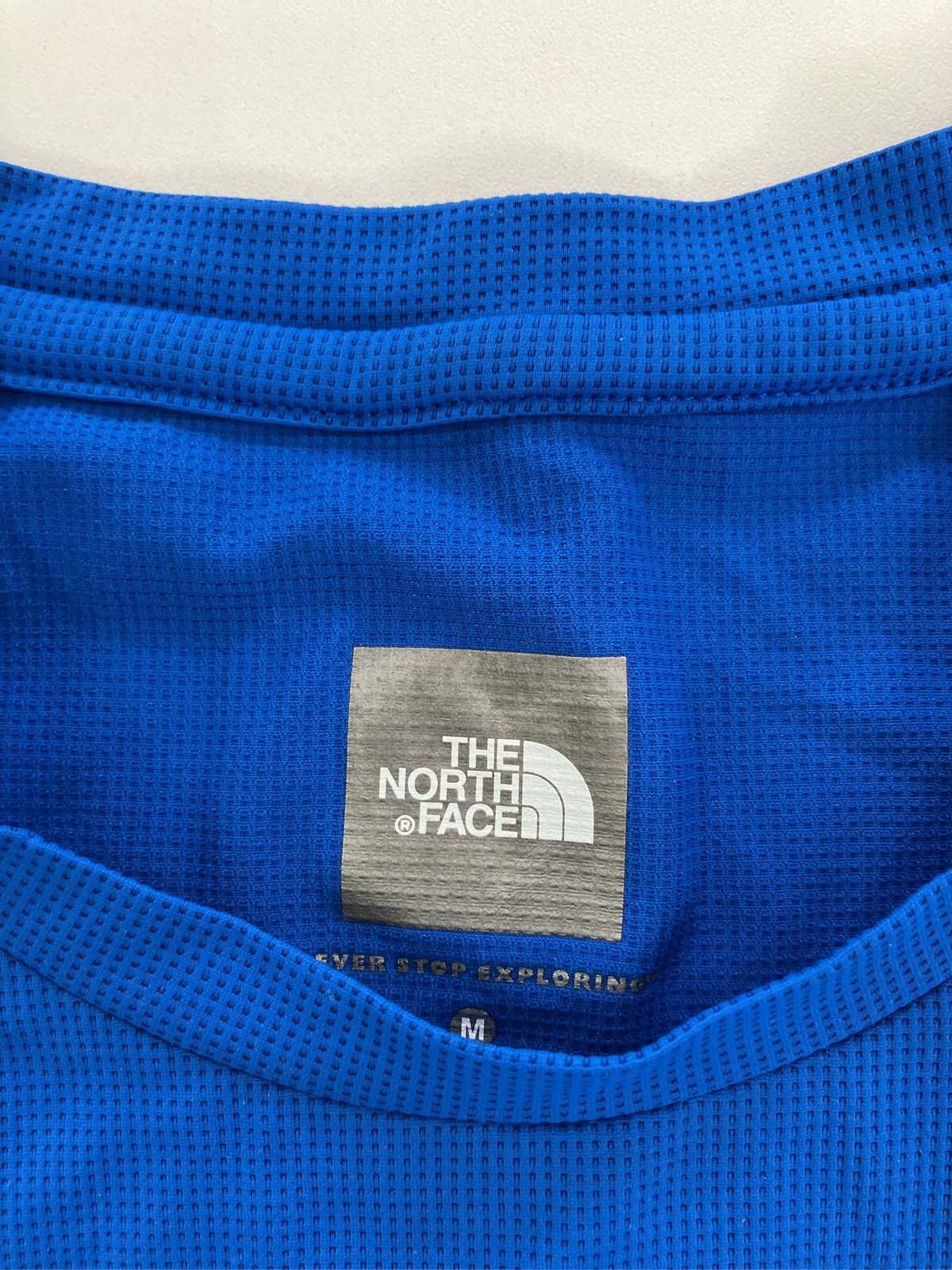 【中古】THE NORTH FACE ザノースフェイス Tシャツ/カットソー M ブルー 前面プリント ブランドロゴ バックプリント ミドル丈 ショート丈 半袖 クルーネック(丸首) メンズ レディース digdig-10064989 digdig 楽天市場店 サンプル画像3