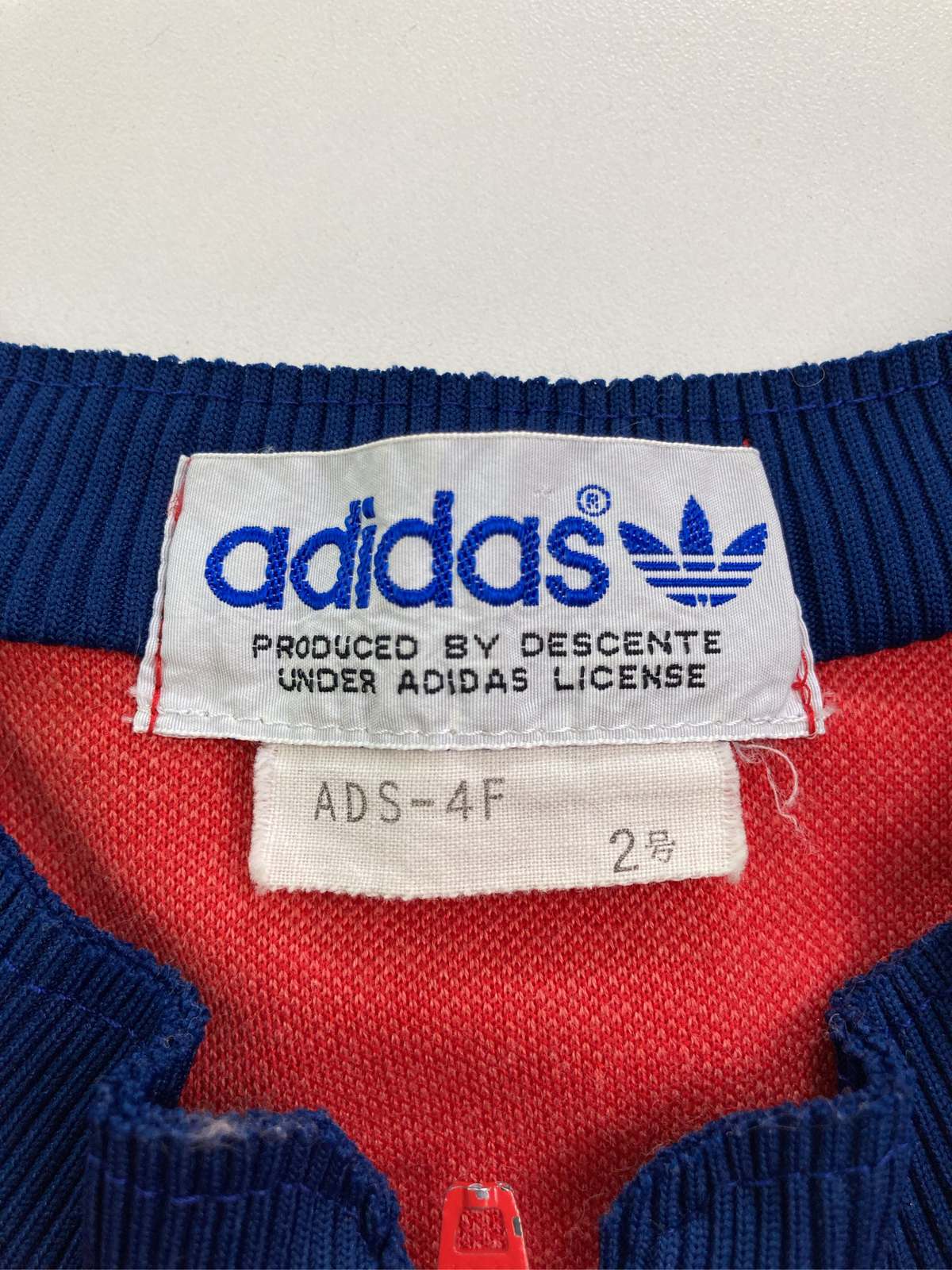 digdig 楽天市場店の【中古】adidas アディダス ジャージ/トラックジャケット 2号 レッド メンズ｜アングル3