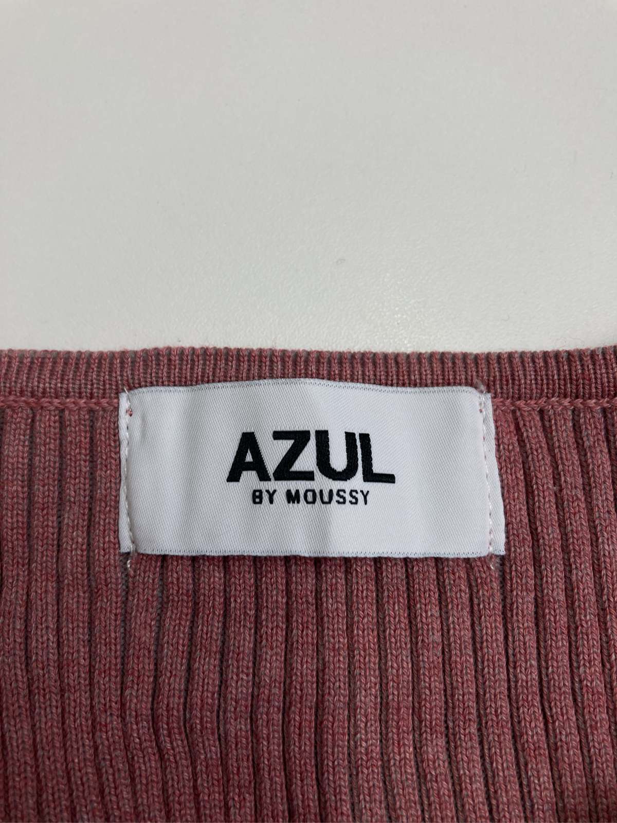 digdig 楽天市場店の【中古】AZUL by MOUSSY アズールバイマウジー カーディガン/ボレロ FREE ピンク 無地 ショート丈 長袖 レディース｜アングル3
