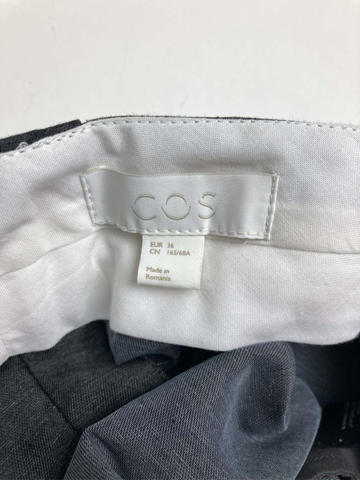 digdig 楽天市場店の【中古】COS コス パンツ EUR 36 グレー レディース｜アングル3
