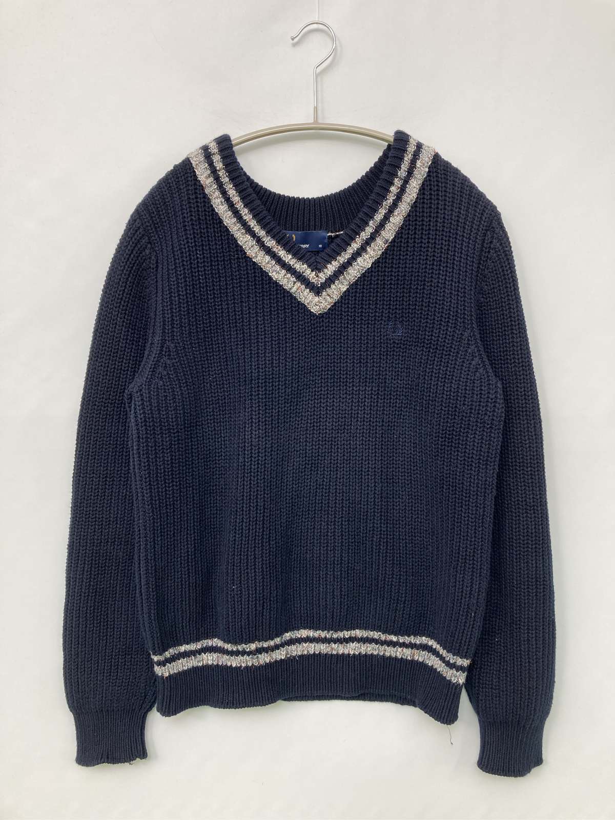 【中古】FRED PERRY フレッドペリー ニット/セーター 10 ネイビー コットン ニット ナイロン ライン柄 ワンポイント ブランドロゴ 長袖 ミドル丈 Vネック レディース