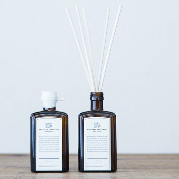 アポテーケフレグランス リードディフューザー APOTHEKE FRAGRANCE REED DIFFUSER ルームフレグランス スティック シンプル 高級感 おしゃれ 長持ち おうち時間のサムネイル