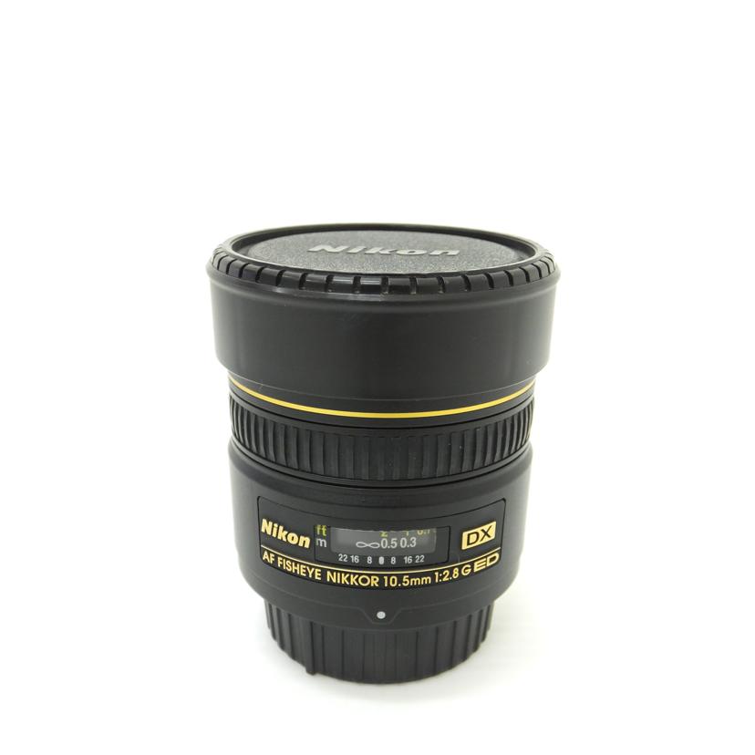 商品説明商品名交換レンズメーカーNIKON型番NIKKOR10.5mm2.8G ED製造No390975コンディションランクABランク/良品、多少の使用感ありますが、目立つ傷や汚れのない状態です。付属品付属品の有無/有　内容は画像で確認くだ...