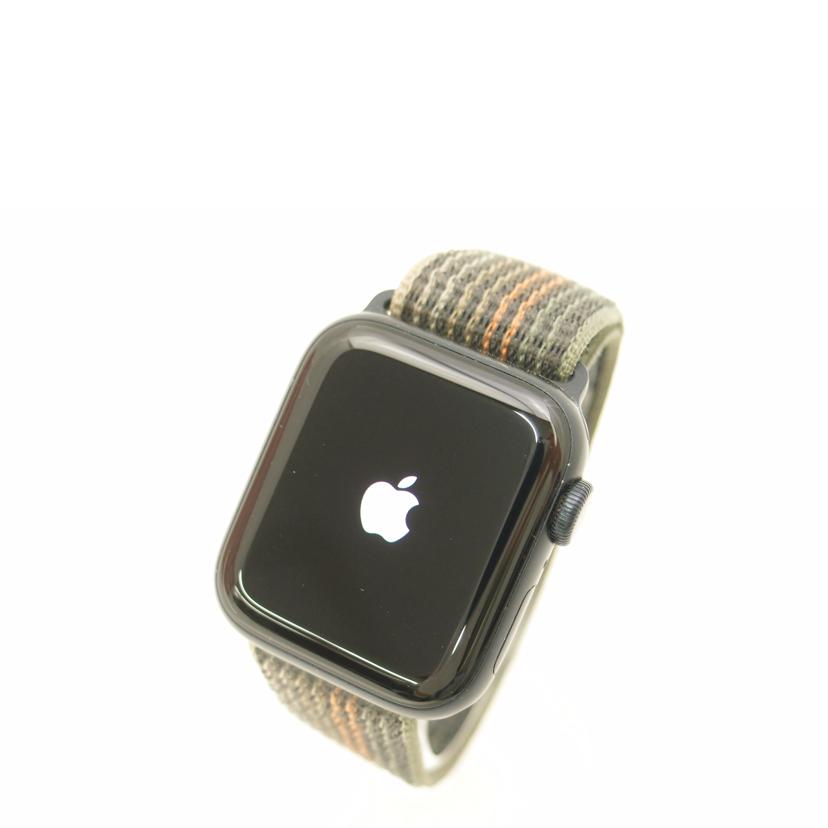 楽天DIGIREX中古 Apple Watch SE 40mm GPSモデルApple アップルMNL83J/A LLQ47FTGC5コンディションランク【AB】（商品 No.69-0）