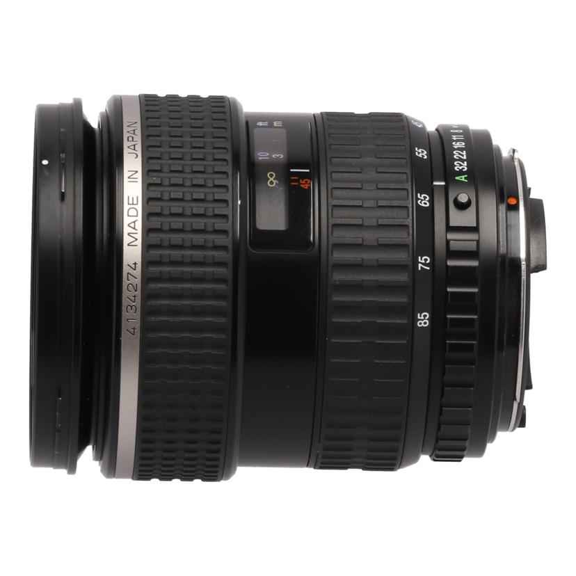 商品説明商品名カメラ関連メーカーPENTAX型番FA 645 45-85mm F4.5製造No4134274コンディションランクBランク/スレ、汚れなど使用感はありますが、通常使用に問題のない状態です。付属品付属品の有無/無　内容は画像で確認ください。状態詳細smc PENTAX-FA 645 45-85mm F4.5　内部小ゴミあり商品についてこの商品はひたち野うしく店で取り扱いをしております。商品の詳しい状態や情報については、店舗へお気軽にお問い合わせくださいませ。1.中古品になりますので動作確認は行っておりますが、バッテリー等の消耗品や商品の細かい動作状況に関しましては、測定器等での正確な測定は行っていないため、商品によっては細かな調整が必要な場合があります。また、新品購入時に受けられる保証やユーザー登録等のメーカーサイトサービスについては、受けられない可能性がありますので予めご了承ください。2.商品発送につきましては、梱包サイズの3辺合計160cm以上、もしくは25kgを超える場合は時間指定が出来ませんのでご了承ください。3.掲載商品は、当社が運営する実店舗でも並行販売もしております。そのため、ご注文できた場合でも在庫確認のタイムラグにより商品が欠品する場合がございます。在庫状況については細心の注意を払っておりますが、万が一売り違い等が発生した場合はご購入をキャンセルとさせていただく場合がございます。ご注文については、当店からの【ご注文ありがとうございます】メールが送信された時点で確定とさせていただきます。常に最新の在庫をご案内するよう心掛けておりますが、ご理解くださいますようお願い申しあげます。4.中古品の特性上、展示・保管状態により写真には見られない多少のスレや傷などが発生する場合がございます。商品状態は1点1点、傷・汚れなどの状態チェックをし、状態の記載と画像の記載を心がけておりますが、細かい部分の見落としや、目に見えない部分の劣化が進行している場合も考えれられます。その旨ご理解いただき、ご購入を検討下さいますようお願い申し上げます。中古 中判レンズ/45−85mmPENTAX/ペンタックスFA 645 45-85mm F4.5コンデションランク【B】https://image.rakuten.co.jp/digirex/cabinet/6457/17/103