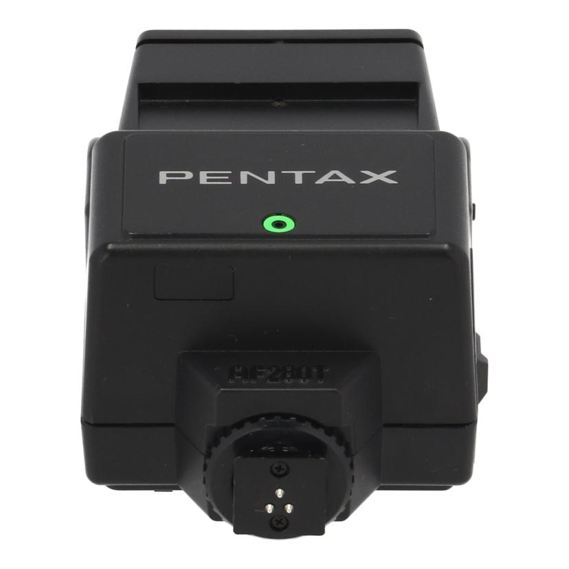 商品説明商品名カメラ関連メーカーPENTAX型番AF280T製造No96002017コンディションランクBランク/スレ、汚れなど使用感はありますが、通常使用に問題のない状態です。付属品付属品の有無/無　内容は画像で確認ください。状態詳細測光TTL 最大ガイドナンバー28 フィルムカメラ向け デジタルではマニュアルのみ使用可能商品についてこの商品は古河店で取り扱いをしております。商品の詳しい状態や情報については、店舗へお気軽にお問い合わせくださいませ。1.中古品になりますので動作確認は行っておりますが、バッテリー等の消耗品や商品の細かい動作状況に関しましては、測定器等での正確な測定は行っていないため、商品によっては細かな調整が必要な場合があります。また、新品購入時に受けられる保証やユーザー登録等のメーカーサイトサービスについては、受けられない可能性がありますので予めご了承ください。2.商品発送につきましては、梱包サイズの3辺合計160cm以上、もしくは25kgを超える場合は時間指定が出来ませんのでご了承ください。3.掲載商品は、当社が運営する実店舗でも並行販売もしております。そのため、ご注文できた場合でも在庫確認のタイムラグにより商品が欠品する場合がございます。在庫状況については細心の注意を払っておりますが、万が一売り違い等が発生した場合はご購入をキャンセルとさせていただく場合がございます。ご注文については、当店からの【ご注文ありがとうございます】メールが送信された時点で確定とさせていただきます。常に最新の在庫をご案内するよう心掛けておりますが、ご理解くださいますようお願い申しあげます。4.中古品の特性上、展示・保管状態により写真には見られない多少のスレや傷などが発生する場合がございます。商品状態は1点1点、傷・汚れなどの状態チェックをし、状態の記載と画像の記載を心がけておりますが、細かい部分の見落としや、目に見えない部分の劣化が進行している場合も考えれられます。その旨ご理解いただき、ご購入を検討下さいますようお願い申し上げます。中古 フラッシュ/オートストロボPENTAX/ペンタックスAF280Tコンデションランク【B】https://image.rakuten.co.jp/digirex/cabinet/6457/17/103