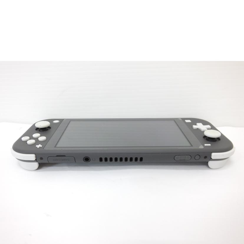 【中古】テイルズ オブ バーサス(初回生産限定:「無料プロダクトコード」同梱) - PSP