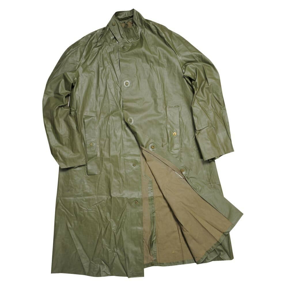 スウェーデン軍放出品 レインコート OD 防水素材 可 / サイズ4 military レインジャケット ラバー製 PVC 雨具 ゴム素材 ミリタリー 装備品 軍物 軍払い下げ品 ポンチョ レインポンチョ 雨合羽 合羽 かっぱ カッパ 貫頭衣 ミリタリーサープラス ミリタリーグッズ
