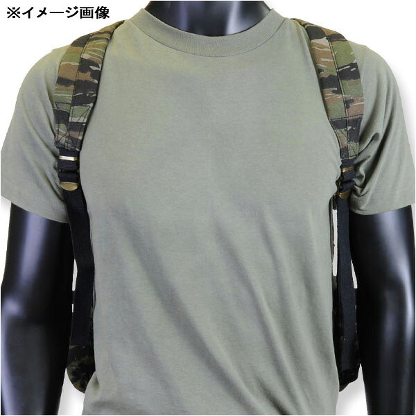 ミリタリーショップ レプマートのROTHCO バックパック Jumbo Vintage キャンバス生地 タイガーストライプ 9712 リュックサック ナップザック デイパック カバン かばん 鞄 ミリタリー ミリタリーグッズ サバゲー装備 ザック ナップサック デイバッグ 背嚢 容量40L以下 〜40L 容量40L以内 容量40Lまで｜アングル2