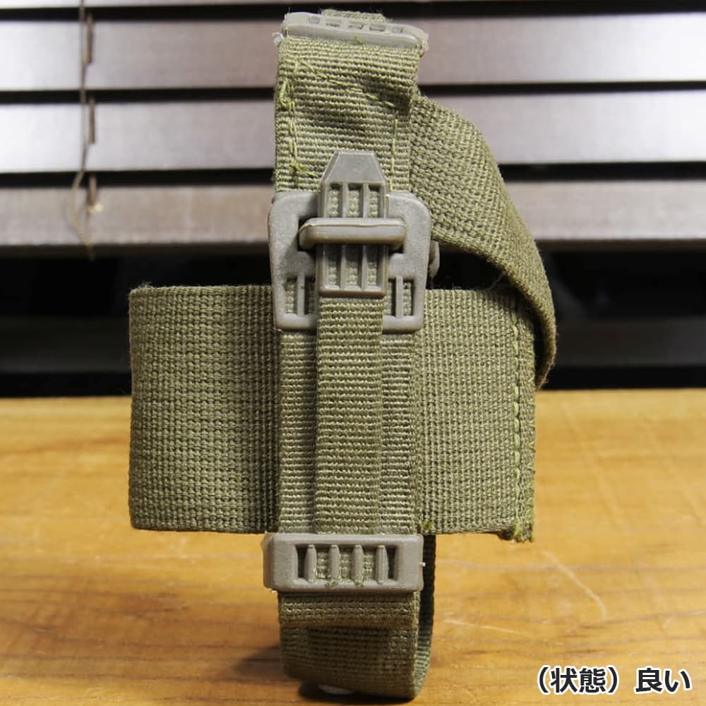 ポルトガル軍放出品 グレネードポーチ OD ベルトループ付き [ 可 ] 葡軍放出品 オリーブドラブ 手りゅう弾ポーチ 榴弾ポーチ サバゲーポーチ 軍用ポーチ ミリタリーポーチ ミリタリーサープラス ミリタリーグッズ 手榴弾入れ 手榴弾ケース 手榴弾袋 手榴弾収納ポーチ