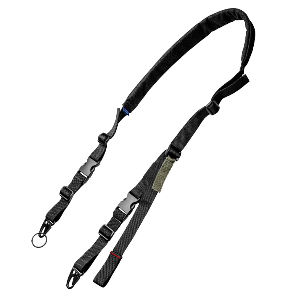 TOKYO MARUI 長さ調節 2点式スリング快適性と機能性を両立。あらゆる状況で支える東京マルイから登場した「クイックアジャスト・ツーポイントスリング」は、エアソフトガン愛好家の間で必携のアクセサリーとなり得る逸品です。移動、マガジンチェンジ、サブウェポンへの持ち替えといった多様なシーンで、エアソフトガンの重さを肩で効果的に支え、射撃姿勢の安定感を向上させます。クイックアジャスターまたはクイックリリースタグを引くだけで、約30cmの長さを瞬時に伸縮可能。エアソフトガンを構えたり作業/移動時など、行動に合わせてすばやいポジションチェンジが可能。首や肩への負担を和らげるクッションパッドが装着。また、このスリングは2点式の基本形態から、ワンポイントスリングとしても瞬時に変更可能。柔軟性と実用性を兼ね備えています。※製品の仕様、外観はメーカーより予告なく変更されますので、気になる点や、詳細はメールで別途お問合わせください。PC・モニタの環境で色が実物と多少異なる場合があります。布製品などは個体差があり、寸法に誤差が多少ありますので、ご了承くださいませ。ライフルスリングの詳細全長(最短時)95cm全長(最長時)160cm調節範囲30cm(クイックアジャスト機能)クッションパッド長約50cm他のバリエーションはこちら[ コヨーテブラウン ][ ブラック ]東京マルイは、東京都足立区に本社を置く、おもちゃメーカー。電動ガンとエアガンでは日本一のシェアを持つトップブランドで、エアソフトガンの業界では世界に知られています。トイガンのほか、鉄道模型やラジコンなども扱っている総合玩具メーカーです。[東京マルイ/TOKYO MARUI 東京丸井 トウキョウマルイ]東京マルイの商品一覧[1927][d06141110113511681927][00TKM]TOKYO MARUI 2点スリング SLING QUICK ADJUST エアソフトガン エアガン 肩掛けストラップ 高機能 エアソフトガンアクセサリー 2点式スリング 2ptスリング 2ポイントスリング ツーポイントスリング 負い紐 小銃用負紐 サバゲー用スリング エアガン用スリング ミリタリースリング タクティカルスリング 負い紐 小銃用負紐 レプマート repmart 激安通販 激安販売エアガン・パーツ ＞ エアガンパーツ ＞ スリング ＞ スリング本体 ＞ 2ポイントスリング取り扱いブランド ＞ 《タ》行 ＞ 《ト》で始まるブランド ＞ 東京マルイ新着アイテム ＞ 新着アイテム 2024年 ＞ 4月 新入荷[TOKYO]エアガン パーツ [エアガンパーツ/スリング/スリング本体/2ポイントスリング]【東京マルイ 2ポイントスリング 簡易1点式切り替え クイックアジャスト [ ブラック ]】東京マルイから登場した「クイックアジャスト・ツーポイントスリング」は、エアソフトガン愛好家の間で必携のアクセサリーとなり得る逸品です。移動、マガジンチェンジ、サブウェポンへの持ち替えといった多様なシーンで、エアソフトガンの重さを肩で効果的に支え、射撃姿勢の安定感を向上させます。クイックアジャスターまたはクイックリリースタグを引くだけで、約30cmの長さを瞬時に伸縮可能。エアソフトガンを構えたり作業/移動時など、行動に合わせてすばやいポジションチェンジが可能。首や肩への負担を和らげるクッションパッドが装着。また、このスリングは2点式の基本形態から、ワンポイントスリングとしても瞬時に変更可能。柔軟性と実用性を兼ね備えています。エアガン・パーツ ＞ エアガンパーツ ＞ スリング ＞ スリング本体 ＞ 2ポイントスリング取り扱いブランド ＞ 《タ》行 ＞ 《ト》で始まるブランド ＞ 東京マルイ新着アイテム ＞ 新着アイテム 2024年 ＞ 4月 新入荷LBX TACTICAL 2ポイントスリング 0313URBAN REGION メッチャすべるスリング 2点式 UR SPEED-SLING Ver.2TACBULL 2ポイントスリング FrontEdge スイベル付き TB-2PT-SWVTAC 2ポイントスリング MK2 アップグレードモデル&nbsp;