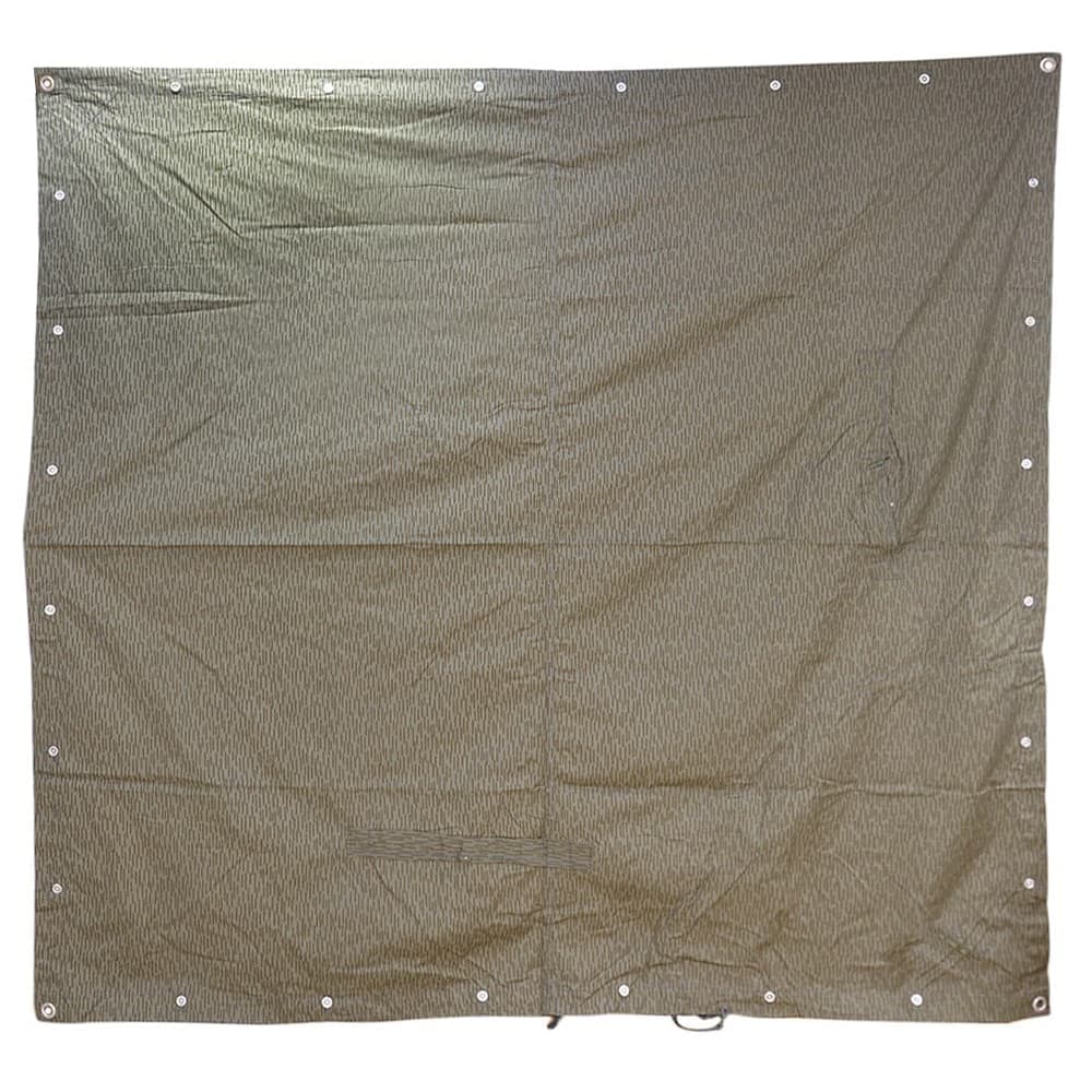 ドイツ軍放出品 テントシート 軍幕 Strichtarn レインカモ [ 可 ] 軍幕テント パップテント 野営 キャ..