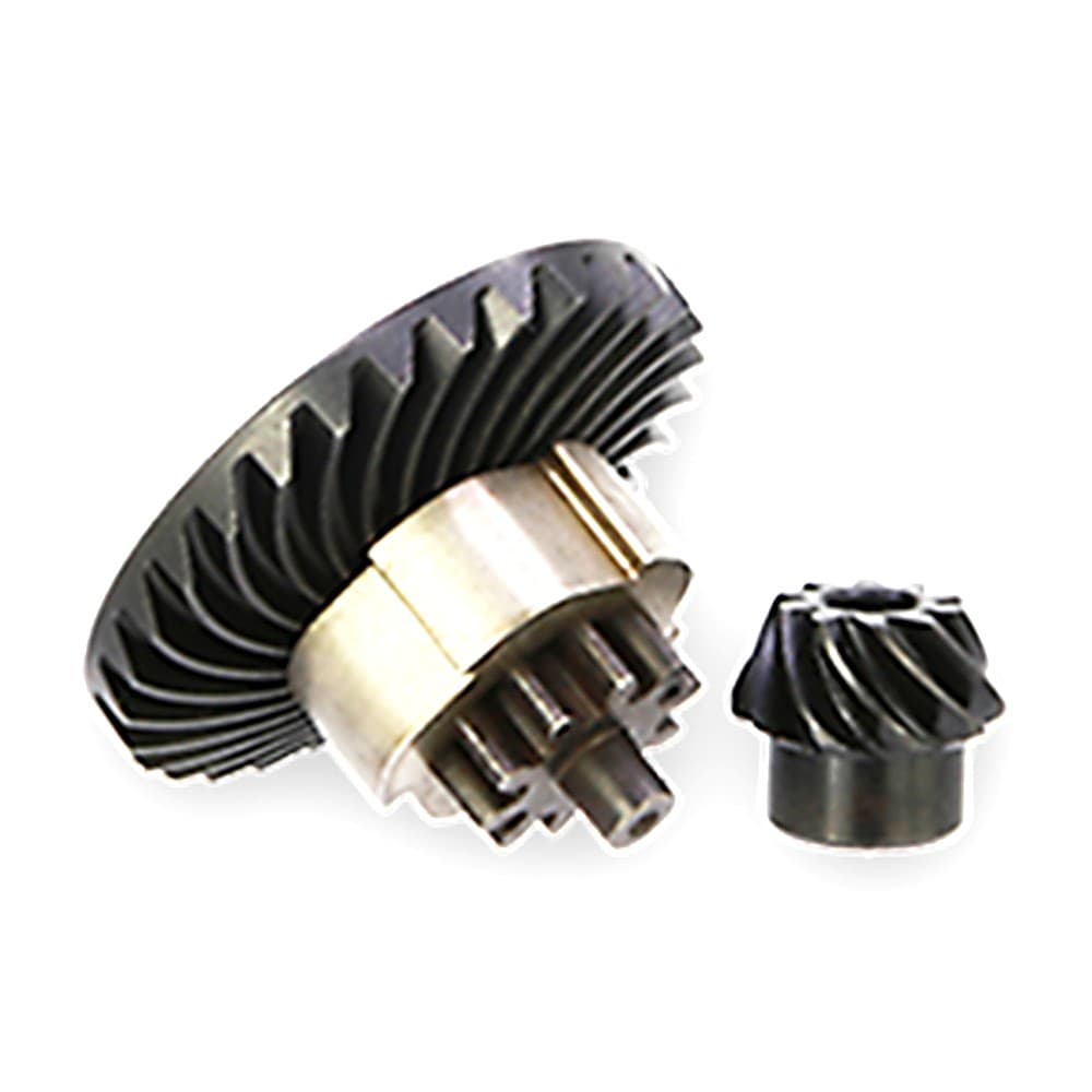 ロネックス ノイズ低減 ギアセット伝達効率を上げノイズを低減できるギアセット電動ガンの内部パーツやメンテ用品を提供する台湾のトイガンパーツメーカー「LONEX」。専用のヘリカルピニオンと、それに対応した専用のスパイラルギアのセット。ピニオンギアとベベルギアの接触部にヘリカル構造を採用することで、動力伝達効率の向上とギアノイズの低減が期待できます。通常のベベルギアとピニオンギアの組み合わせに比べると噛み合いのスイートスポットが狭く、調整の難易度はやや高め。なお、本製品は単体では使用できません。必ず対応するギアとセットでご使用ください。他の部品とのバランスや、組付け時の調整など商品知識を必要とする、上級者向けのパーツとなります。取り付けに関してご不明な点がございましたら、製造メーカーのお客様サポートセンターへ、直接ご相談ください。※製品の仕様、外観はメーカーより予告なく変更されますので、気になる点や、詳細はメールで別途お問合わせください。PC・モニタの環境で色が実物と多少異なる場合があります。布製品などは個体差があり、寸法に誤差が多少ありますので、ご了承くださいませ。ギアセットの詳細適合（メカボックス）東京マルイ製スタンダード電動ガンに準拠したメカボックス適合（モーターシャフト）Oタイプシャフト(台)1980年に台湾の台北で設立され、エアソフトガンの内部カスタムパーツを製造しているブランド「LONEX Technology」。高品質なパーツを安価で提供しており、愛用するサバゲーマーも多いブランドです。なかでもカスタムモーターは消費電力を抑えつつ、ハイトルクとハイサイクルを発揮することができ、高い評価を得ています。[LONEX/ロネックス]LONEXの商品一覧[1181][d06141110112811810000][00LON] エアガン部品 エアガンアクセサリー エアガンオプション エアガンアタッチメント アクセサリー レプマート repmart 激安通販 激安販売エアガン・パーツ ＞ エアガンパーツ ＞ 小部品 ＞ エアガン取り扱いブランド ＞ 《ラ》行 ＞ 《ロ》で始まるブランド ＞ LONEX新着アイテム ＞ 新着アイテム 2026年 ＞ 2月 新入荷[ロネックス]エアガン パーツ [エアガンパーツ/小部品/エアガン]【LONEX スパイラルギアセット ベベル/ピニオン GB-00-09】電動ガンの内部パーツやメンテ用品を提供する台湾のトイガンパーツメーカー「LONEX」。専用のヘリカルピニオンと、それに対応した専用のスパイラルギアのセット。ピニオンギアとベベルギアの接触部にヘリカル構造を採用することで、動力伝達効率の向上とギアノイズの低減が期待できます。通常のベベルギアとピニオンギアの組み合わせに比べると噛み合いのスイートスポットが狭く、調整の難易度はやや高め。なお、本製品は単体では使用できません。必ず対応するギアとセットでご使用ください。他の部品とのバランスや、組付け時の調整など商品知識を必要とする、上級者向けのパーツとなります。取り付けに関してご不明な点がございましたら、製造メーカーのお客様サポートセンターへ、直接ご相談ください。エアガン・パーツ ＞ エアガンパーツ ＞ 小部品 ＞ エアガン取り扱いブランド ＞ 《ラ》行 ＞ 《ロ》で始まるブランド ＞ LONEX新着アイテム ＞ 新着アイテム 2026年 ＞ 2月 新入荷H.T.G Basic スパイラル/ヘリカルギアセット 玄ギア 18：1 CNC削り出し htg-gear-sh-18H.T.G Basic ギアセット DSG スパイラル/ヘリカル 玄ギア 9: 1 CNC削り出し htg-gear-sh-9J-ARMAMENT 強化ギアセット 内部カスタムパーツ スタンダード電動ガン用LayLax ギアセット 電動ガン用 プロメテウス EGハードギア 強化ハイスピードタイプ希望の方は、注文時に必ず、「メール便」を選択してください。このバナーのある商品は、注文時選択した場合のみ、送料250円(税込)で発送可能※マーク無し商品と同梱の場合770円(税込)※保証無しのメール便、または定形外郵便で発送（発送方法は選べません）支払い方法に代金引換はお選びいただけません。入金確認後、1週間以内の発送となります。「配達指定日」の対応できません。→→→詳しくはこちらを必ずご確認ください。&nbsp;