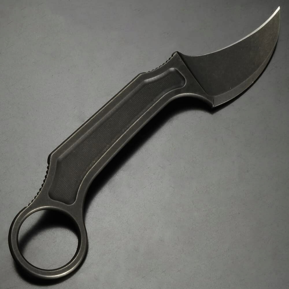 ミリタリーショップ レプマートのBastinelli Knives アウトドアナイフ Anomaly カランビット 上向き刃 BAS238 バスティネリ 一体構造 アノマリー 刃物 キャンプナイフ 渓流ナイフ 野外 キャンプ｜アングル2