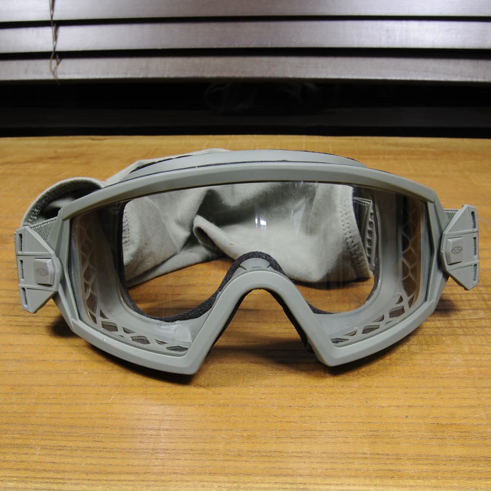 米軍放出品 SMITH OPTICS タクティカルゴーグル OTW FGカラー [ クリア ] スミスオプティクス エリート ELITE 戦闘用ゴーグル 戦闘ゴーグル 軍用ゴーグル 保護ゴーグル ミリタリーゴーグル 安全ゴーグル セーフティーゴーグル 医療用ゴーグル ミリタリーサープラス