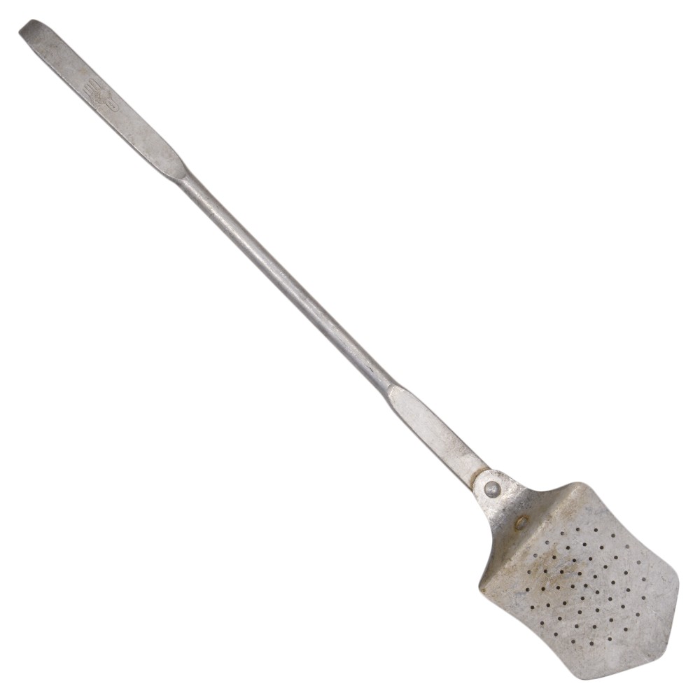 イタリア軍放出品 ターナー 業務用フライ返し アルミ製 穴あきターナー ヘラ 穴あき 雑貨 ミリタリー ..