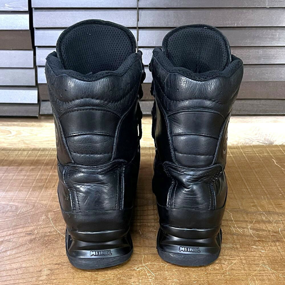 ミリタリーショップ レプマートのドイツ軍放出品 コンバットブーツ MEINDL製 エクストリームコンバット GORE-TEX [ 可 / 9.5 ] ミリタリーブーツ 戦闘靴 戦闘ブーツ サバゲーブーツ アーミーブーツ ジャングルブーツ デザートブーツ アーミーコンバットブーツ 野戦用ブーツ 野戦ブーツ 野戦用靴｜アングル3