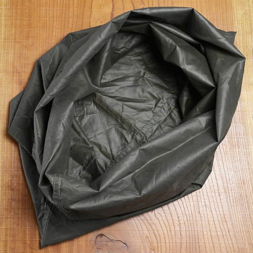 イギリス軍放出品 ランドリーバッグ 防水性ナイロン [ Bランク ] 軍物 洗濯バッグ ナイロンバッグ 収納 ミリタリー アウトドア 洗濯物入れ 洗濯袋 巾着袋 ミリタリーサープラス ミリタリーグッズ