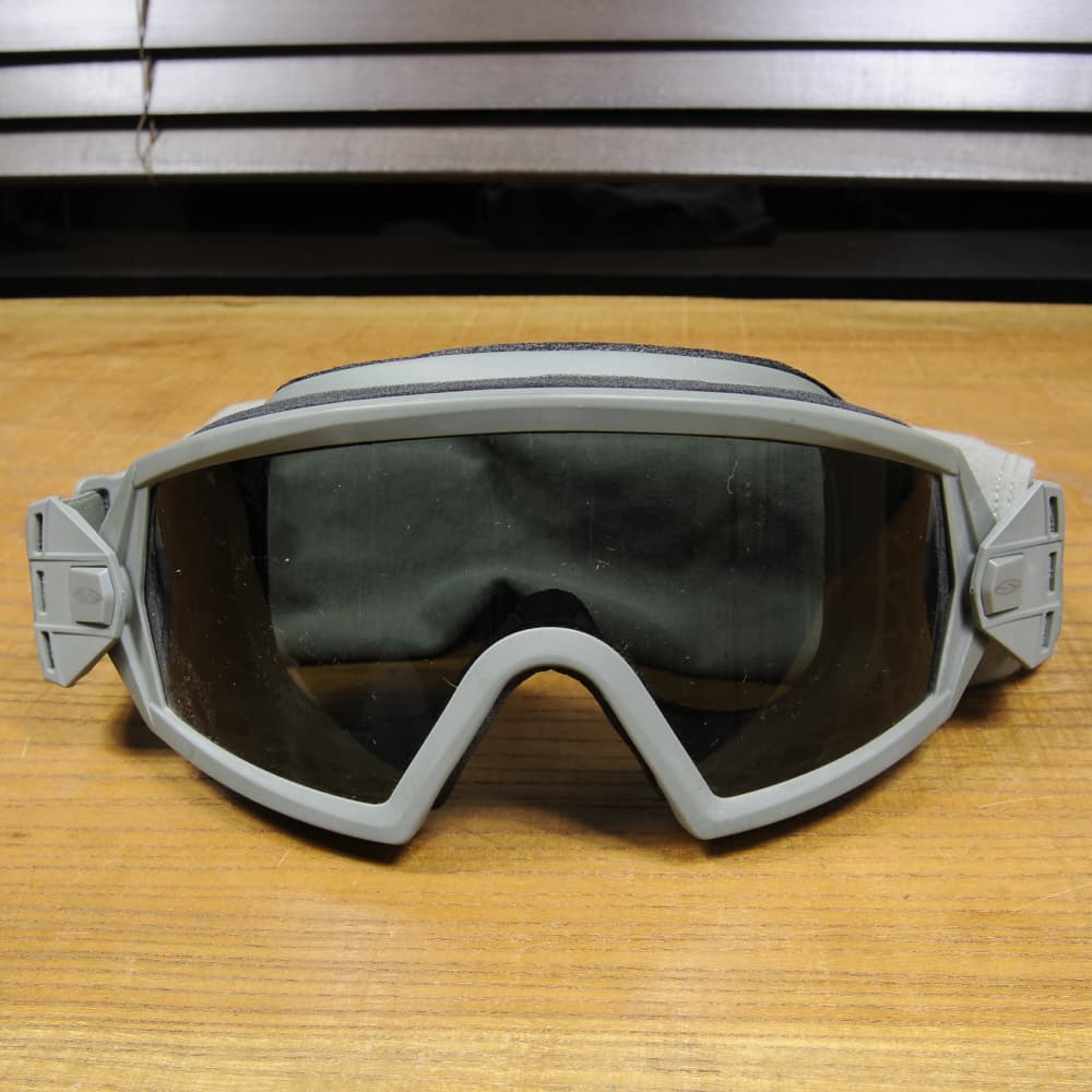 米軍放出品 SMITH OPTICS タクティカルゴーグル OTW FGカラー [ ブラック ] スミスオプティクス エリート ELITE 戦闘用ゴーグル 戦闘ゴーグル 軍用ゴーグル 保護ゴーグル ミリタリーゴーグル 安全ゴーグル セーフティーゴーグル 医療用ゴーグル ミリタリーサープラス