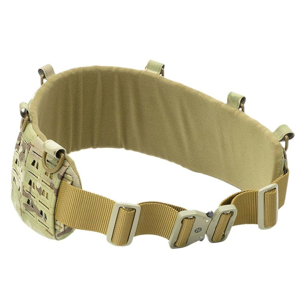 ノブリッチ belt バトルベルト 4.0フィット感に優れた先進的なスタイルのベルトパッドエアソフトガンやタクティカルギアを展開する、オーストリアのブランド、NOVRITSCH製。レーザーカットMOLLEパッドとウェビングベルトを組み合わせた、Battlebelt 4.0（バトルベルト4.0）です。本体には耐久性に優れた1000Dナイロンとポリエステルを使用。側面のレーザーカットMOLLEスロットへ、対応するポーチやホルスターなどを取り付けられます。上部にはハーネス接続用のDリングを6か所配置。別売りのHarness 3.0と組み合わせることで、装備の荷重を肩と腰へ分散し、ベルトの安定性を高められます。バックルには新型ヘビーデューティーベルトバックルV1を採用。着脱しやすく、ウェビングベルトの長さを調節して体格に合わせられる構造です。パッドの裏面にはベルクロ式フックパネルを装着可能。別売りのVelcro Belt 2.0など、対応するインナーベルトと組み合わせることで、動作時のずれを抑えてしっかりと固定できます。※製品の仕様、外観はメーカーより予告なく変更されますので、気になる点や、詳細はメールで別途お問合わせください。PC・モニタの環境で色が実物と多少異なる場合があります。布製品などは個体差があり、寸法に誤差が多少ありますので、ご了承くださいませ。ベルトパッドの詳細SMLウエスト約90~133cm約101~155cm約110~160cmベルト幅約5cm約5cm約5cm重量約580g約640g約660g素材1000Dナイロン、ポリエステル（本体）アルミニウム合金（バックル）1000Dナイロン、ポリエステル（本体）アルミニウム合金（バックル）1000Dナイロン、ポリエステル（本体）アルミニウム合金（バックル）生産国中国中国中国他のバリエーションはこちら[ クロイツオッター / ラージ ][ マルチカム / スモール ][ マルチカム / ミディアム ][ マルチカム / ラージ ][ マルチカムトロピック / スモール ][ マルチカムトロピック / ミディアム ][ マルチカムトロピック / ラージ ][2933][d00010919211929330000][00NOV] モールベルト モーリーベルト モールシステム対応ベルト コンバットベルト 戦闘用ベルト 装備ベルト ミリタリーベルト タクティカルベルト ウェビングベルト レプマート repmart 激安通販 激安販売サバゲー装備 ＞ サバゲーウェア ＞ ミリタリーベルト ＞ MOLLEベルト取り扱いブランド ＞ 《ナ》行 ＞ 《ノ》で始まるブランド ＞ ノブリッチ新着アイテム ＞ 新着アイテム 2026年 ＞ 8月 新入荷[ノブリッチ]サバゲー装備 [サバゲーウェア/ミリタリーベルト/MOLLEベルト]【NOVRITSCH MOLLEベルト Battlebelt 4.0 ベルクロ対応 U22 [ マルチカム / ラージ ]】エアソフトガンやタクティカルギアを展開する、オーストリアのブランド、NOVRITSCH製。レーザーカットMOLLEパッドとウェビングベルトを組み合わせた、Battlebelt 4.0（バトルベルト4.0）です。本体には耐久性に優れた1000Dナイロンとポリエステルを使用。側面のレーザーカットMOLLEスロットへ、対応するポーチやホルスターなどを取り付けられます。上部にはハーネス接続用のDリングを6か所配置。別売りのHarness 3.0と組み合わせることで、装備の荷重を肩と腰へ分散し、ベルトの安定性を高められます。バックルには新型ヘビーデューティーベルトバックルV1を採用。着脱しやすく、ウェビングベルトの長さを調節して体格に合わせられる構造です。パッドの裏面にはベルクロ式フックパネルを装着可能。別売りのVelcro Belt 2.0など、対応するインナーベルトと組み合わせることで、動作時のずれを抑えてしっかりと固定できます。サバゲー装備 ＞ サバゲーウェア ＞ ミリタリーベルト ＞ MOLLEベルト取り扱いブランド ＞ 《ナ》行 ＞ 《ノ》で始まるブランド ＞ ノブリッチ新着アイテム ＞ 新着アイテム 2026年 ＞ 8月 新入荷CONDOR ベルトパッド バトルベルトVTAC ベルトパッド Brokos Belt モール対応High Speed Gear ベルトパッド 31PB シュアグリップ SRVV ベルトパッド Tactical Belt SHERMAN コーデュラナイロン製 MOLLE&nbsp;