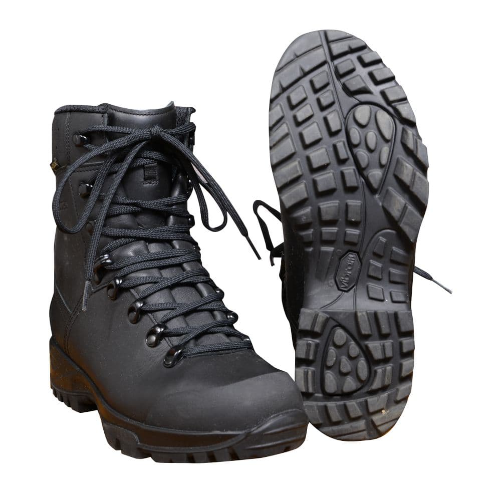 ドイツ軍放出品 コンバットブーツ LOWA製 2018年モデル GORE-TEX [ サイズ6 / 可 ] 独軍 ローバー タクティカルブーツ ゴアテックス ヴィブラム 靴 軍靴 半長靴 戦闘靴 ミリタリーブーツ サバゲーブーツ ミリタリーサープラス ミリタリーグッズ 戦闘ブーツ アーミーブーツ