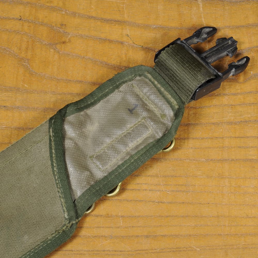 イギリス軍放出品 バヨネットフロッグ SA80用銃剣対応 PLCE装備 オリーブグリーン ...
