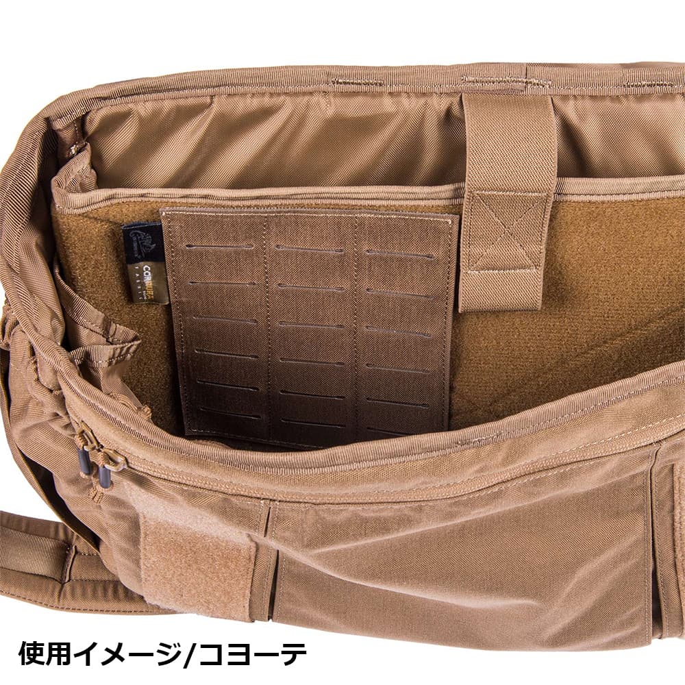 ミリタリーショップ レプマートのHELIKON-TEX モールパネル MOLLE Adapter Insert コーデュラナイロン [ コヨーテ / INSERT 3 ] ヘリコンテックス モールアダプタインサート ベルクロインサートシステム ベルクロパネル バックパックパーツ ミリタリーバッグ アクセサリー バッグ用パーツ｜アングル3