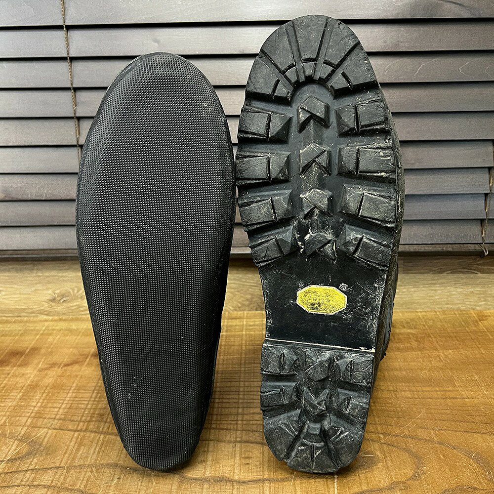 ミリタリーショップ レプマートのフランス軍放出品 マウンテンブーツ SCARPA 合皮 2層構造 [ 42 / 難あり ] ミリタリーブーツ コンバットブーツ 戦闘靴 戦闘ブーツ サバゲーブーツ アーミーブーツ ジャングルブーツ デザートブーツ アーミーコンバットブーツ 野戦用ブーツ 野戦ブーツ 野戦用靴｜アングル3