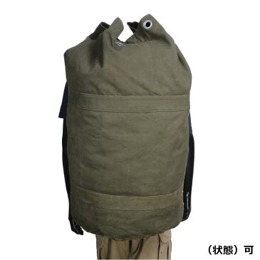 ドイツ軍放出品 ダッフルバッグ OD キャンバス生地 オリーブドラブ コットン 2ストラップ ミリタリー バックパック かばん カジュアルバッグ カバン 鞄 帆布 D環 Dカン キャリングハンドル ハトメ穴 ズタ袋