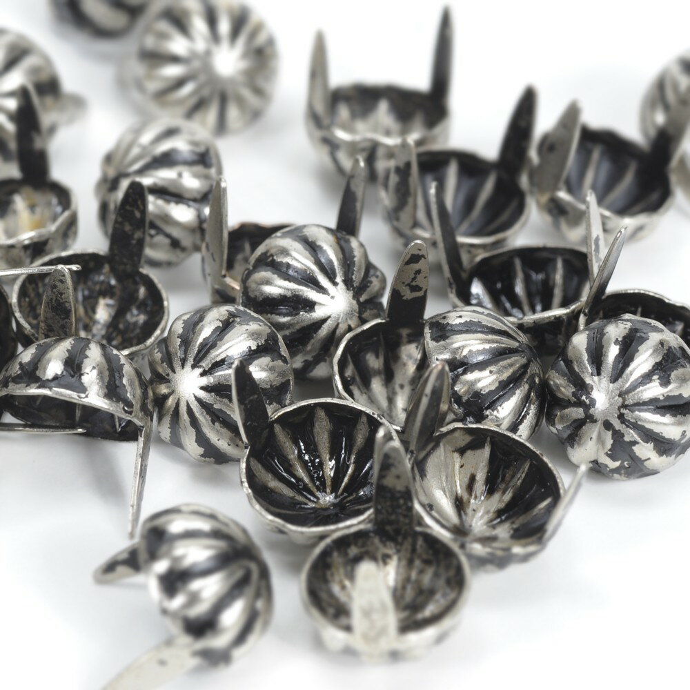 アンブレラ型 スタッズ 2爪 6mm [ アンティークニッケル / 1個 ] アンティーク風 革細工 スタッズベルト レザークラフト材料 メンズベルト自作 ハンドメイド リベット スネールヘッド 金属鋲 円すい トゲ 棘 ラウンド型 レザークラフト資材