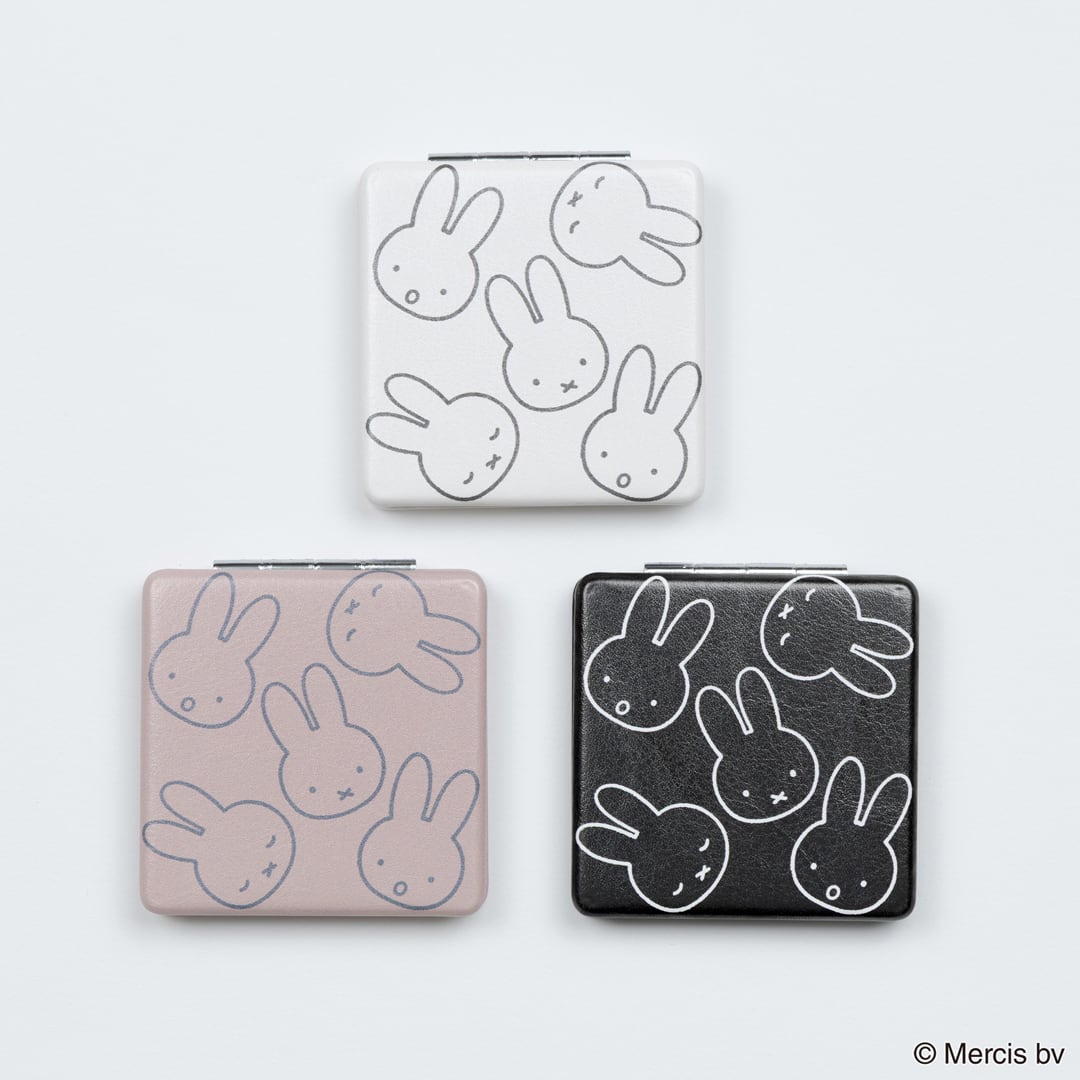 MIFFY LARGE MOTIFコンパクトミラー コンパクトミラー ミッフィー グッズ 大人 ミッフィー グッズ 大人プレゼント ミッフィー ミラー コンパクトミラー かわいい 拡大鏡 ミラー 携帯用 持ち運びミラー 鏡 持ち運び 折りたたみ 小さい