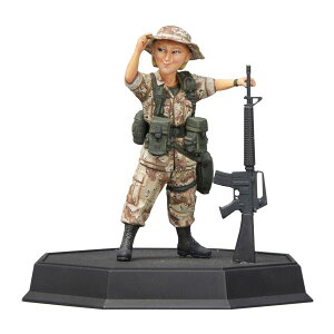 ファインモールド ワールドファイターコレクション 1/12? アメリカ陸軍女性兵士(湾岸戦争) サンディ & コルトM16A2 プラモデル FT05 (ZS129433)