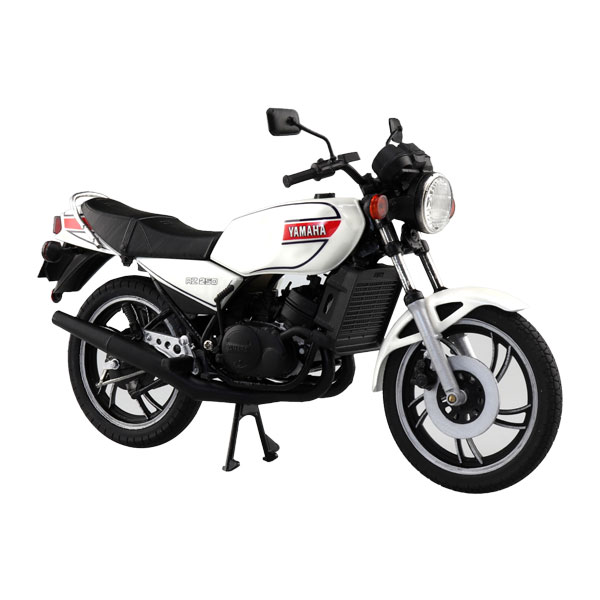 スカイネット 1/12 Yamaha RZ250 ニューパールホワイト 完成品バイク （ZM131485）