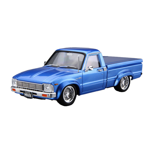発売予定日発売中！メーカーアオシマ登場作品---商品詳細カスタムがてんこ盛り自由に車高が変えられる専用シャーシに様々なカスタムパーツが付属●’81〜’83バンパー●U.Sバンパー●’78〜’81グリル●’81〜’83グリル 角型ヘッドライト仕様●70s 角形ミラー●スポーツマフラー●ロングボード●バケットシート●ボール付アンテナ●クラシック ステアリングホイール (2種類)●トノカバー●17インチホイール (2種類)原型製作---サイズ1/24スケール商品仕様プラスチックモデルパッケージ---備考※組み立て・塗装の必要なプラモデルです。完成品ではございませんのでご注意ください。※商品の画像は試作品、実機・実車、イメージCGなどを内容の補助的説明として掲載いたしておりますので、実際の商品と異なる場合が御座います。個数制限お1人様3個まで※複数商品のご注文について2019年4月1日以降のご注文は、在庫商品同士のみ、1度にご注文いただいた場合同梱可能です。（送料は1回分です。）※商品の発送時期について◎ 在庫商品はorder受付の翌営業日に発送されます。（お振込みの場合は、入金確認の翌営業日発送です。）営業日に付きましては、トップページのカレンダーをご確認下さい。お急ぎのご注文には対応出来ない場合が御座いますので予めご了承下さい。※長期のお取り置きはしておりません。※当社が運営する他店舗でのご注文とはおまとめが出来ません。※ラッピングサービス、海外発送は行っておりませんので予めご了承下さい。JAN CODE：4905083204849