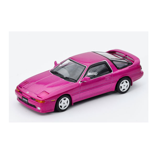 発売予定日2026年4月予定メーカーダイキャストチーム登場作品---商品詳細「ダイキャストチーム」より、Toyota Supra A70 のご紹介です。リトラクタブルヘッドライトは可動式で、製品には透明ケースと台座が付属します。プレイアビリティとコレクション性を兼ね備えたアイテムです。原型製作---サイズ1/64スケール商品仕様ダイキャスト製 塗装済み完成品 ミニカーパッケージ---備考※商品の画像は試作品、実機・実車、イメージCGなどを内容の補助的説明として掲載いたしておりますので、実際の商品と異なる場合が御座います。個数制限お1人様2個まで■ ご予約商品全般に関するご注意当店では十分な数量を発注したうえでご予約を承っておりますが、生産上の都合などにより、入荷直前で数量を調整されてしまう場合が稀に御座います。その場合メールでご連絡のうえ、原則ご注文先着順でのご提供となります。また、複数個のご注文を減数させて頂いたり、ご注文自体を取り消しとさせて頂く場合が御座います。予めご了承頂けますようお願い致します。※2019年4月1日より、ご予約商品はお支払い方法に関わらず単体のみでの受付となります。上記日時以降にご予約商品を複数同時にご注文された場合、自動的にキャンセル処理が行われますのでご注意下さい。2019年3月31日以前にご注文の場合、同梱・分割につきましては以下からご確認下さい。ご注文管理システム概要※商品の大幅な延期についてメーカーの都合により発売の大幅な遅れが発生する可能性がございます。発売延期発生から1年以上情報が途絶えたものは、当店の判断で受注を一旦白紙とさせて頂く場合が御座います。正確な情報が入り次第、改めて受注を取り直し致します。また、2019年4月1日より、注文日より1年以上経過したご注文は、システム上強制キャンセルされることとなりました。予めご了承下さい。※ご予約商品のキャンセルについてご注文のキャンセルは発売延期時等も含み原則不可となりますので、十分ご検討の上お申し込み下さい。代金引換発送後の受け取り拒否などは、往復分の送料等諸経費をご請求させて頂きます。尚、複数個（2個以上）のご注文、海外メーカーの商品、1万円を超える高額商品のご注文はキャンセルを一切承る事が出来ませんので、十分ご検討のうえご注文下さい。また、キャンセル履歴のある方のご注文は、当店の判断でご注文をお断りさせて頂く場合が御座いますので予めご了承下さい。※商品の発送時期について◎ ご予約商品は入荷翌営業日より発送されます。営業日に付きましては、トップページのカレンダーをご確認下さい。入荷日が週末にあたる場合は、翌週の発送になります。お急ぎの発送に対応出来ない場合が御座いますので予めご了承下さい。※長期のお取り置きはしておりません。※当社が運営する他店舗でのご注文とはおまとめが出来ません。※お引越しや長期出張の際は事前にメールでご連絡下さい。※ラッピングサービス、海外発送は行っておりませんので予めご了承下さい。JAN CODE：6942833008645