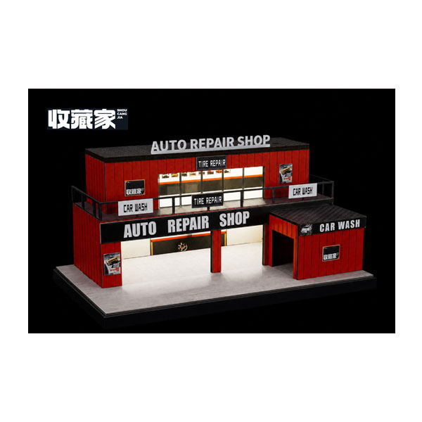 発売予定日入荷日未定メーカー収蔵家登場作品---商品詳細収蔵家の1/64スケールジオラマシリーズより、「自動車整備工場 (コンテナ型)」が登場！塗装済みの組み立て式で、接着剤は不要。ライト付仕様です。※画像のミニカーやフィギュアは商品には含まれません。原型製作---サイズパッケージサイズ：35×23.7×5.9cm商品仕様1/64スケール用 塗装済み組み立て式ジオラマ(接着剤不要・ライト付)パッケージ---備考2026年8月以降発売予定ですが、発売が大幅に変更となる可能性があるため、入荷日未定とさせていただいております。※商品の画像は試作品、実機・実車、イメージCGなどを内容の補助的説明として掲載いたしておりますので、実際の商品と異なる場合が御座います。※こちらの商品は送料無料とさせて頂きます。※商品の画像は試作品、実機・実車、イメージCGなどを内容の補助的説明として掲載いたしておりますので、実際の商品と異なる場合が御座います。個数制限お1人様2個まで■ ご予約商品全般に関するご注意当店では十分な数量を発注したうえでご予約を承っておりますが、生産上の都合などにより、入荷直前で数量を調整されてしまう場合が稀に御座います。その場合メールでご連絡のうえ、原則ご注文先着順でのご提供となります。また、複数個のご注文を減数させて頂いたり、ご注文自体を取り消しとさせて頂く場合が御座います。予めご了承頂けますようお願い致します。※2019年4月1日より、ご予約商品はお支払い方法に関わらず単体のみでの受付となります。上記日時以降にご予約商品を複数同時にご注文された場合、自動的にキャンセル処理が行われますのでご注意下さい。2019年3月31日以前にご注文の場合、同梱・分割につきましては以下からご確認下さい。ご注文管理システム概要※商品の大幅な延期についてメーカーの都合により発売の大幅な遅れが発生する可能性がございます。発売延期発生から1年以上情報が途絶えたものは、当店の判断で受注を一旦白紙とさせて頂く場合が御座います。正確な情報が入り次第、改めて受注を取り直し致します。また、2019年4月1日より、注文日より1年以上経過したご注文は、システム上強制キャンセルされることとなりました。予めご了承下さい。※ご予約商品のキャンセルについてご注文のキャンセルは発売延期時等も含み原則不可となりますので、十分ご検討の上お申し込み下さい。代金引換発送後の受け取り拒否などは、往復分の送料等諸経費をご請求させて頂きます。尚、複数個（2個以上）のご注文、海外メーカーの商品、1万円を超える高額商品のご注文はキャンセルを一切承る事が出来ませんので、十分ご検討のうえご注文下さい。また、キャンセル履歴のある方のご注文は、当店の判断でご注文をお断りさせて頂く場合が御座いますので予めご了承下さい。※商品の発送時期について◎ ご予約商品は入荷翌営業日より発送されます。営業日に付きましては、トップページのカレンダーをご確認下さい。入荷日が週末にあたる場合は、翌週の発送になります。お急ぎの発送に対応出来ない場合が御座いますので予めご了承下さい。※長期のお取り置きはしておりません。※当社が運営する他店舗でのご注文とはおまとめが出来ません。※お引越しや長期出張の際は事前にメールでご連絡下さい。※ラッピングサービス、海外発送は行っておりませんので予めご了承下さい。JAN CODE：4580198725757