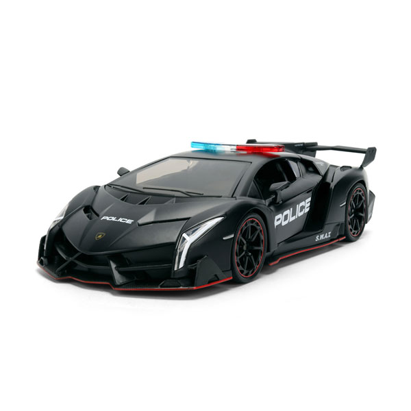 発売予定日入荷日未定メーカーJada Toys登場作品---商品詳細Jada Toysより、ランボルギーニ ヴェネーノ ブラック/POLICE(S.W.A.T.)』が登場！ 1/24スケールのダイキャストモデルです。原型製作---サイズ1/24スケール商品仕様ダイキャスト製ミニカーパッケージ---備考2026年9月発売予定ですが、発売が大幅に変更となる可能性があるため、入荷日未定とさせていただいております。※こちらの商品は送料無料とさせて頂きます。※商品の画像は試作品、実機・実車、イメージCGなどを内容の補助的説明として掲載いたしておりますので、実際の商品と異なる場合が御座います。個数制限お1人様2個まで■ ご予約商品全般に関するご注意当店では十分な数量を発注したうえでご予約を承っておりますが、生産上の都合などにより、入荷直前で数量を調整されてしまう場合が稀に御座います。その場合メールでご連絡のうえ、原則ご注文先着順でのご提供となります。また、複数個のご注文を減数させて頂いたり、ご注文自体を取り消しとさせて頂く場合が御座います。予めご了承頂けますようお願い致します。※2019年4月1日より、ご予約商品はお支払い方法に関わらず単体のみでの受付となります。上記日時以降にご予約商品を複数同時にご注文された場合、自動的にキャンセル処理が行われますのでご注意下さい。2019年3月31日以前にご注文の場合、同梱・分割につきましては以下からご確認下さい。ご注文管理システム概要※商品の大幅な延期についてメーカーの都合により発売の大幅な遅れが発生する可能性がございます。発売延期発生から1年以上情報が途絶えたものは、当店の判断で受注を一旦白紙とさせて頂く場合が御座います。正確な情報が入り次第、改めて受注を取り直し致します。また、2019年4月1日より、注文日より1年以上経過したご注文は、システム上強制キャンセルされることとなりました。予めご了承下さい。※ご予約商品のキャンセルについてご注文のキャンセルは発売延期時等も含み原則不可となりますので、十分ご検討の上お申し込み下さい。代金引換発送後の受け取り拒否などは、往復分の送料等諸経費をご請求させて頂きます。尚、複数個（2個以上）のご注文、海外メーカーの商品、1万円を超える高額商品のご注文はキャンセルを一切承る事が出来ませんので、十分ご検討のうえご注文下さい。また、キャンセル履歴のある方のご注文は、当店の判断でご注文をお断りさせて頂く場合が御座いますので予めご了承下さい。※商品の発送時期について◎ ご予約商品は入荷翌営業日より発送されます。営業日に付きましては、トップページのカレンダーをご確認下さい。入荷日が週末にあたる場合は、翌週の発送になります。お急ぎの発送に対応出来ない場合が御座いますので予めご了承下さい。※長期のお取り置きはしておりません。※当社が運営する他店舗でのご注文とはおまとめが出来ません。※お引越しや長期出張の際は事前にメールでご連絡下さい。※ラッピングサービス、海外発送は行っておりませんので予めご了承下さい。JAN CODE：4548565530342