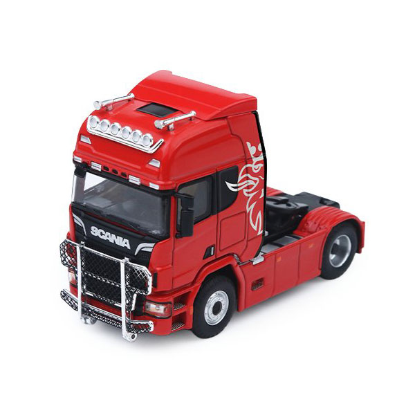 発売予定日入荷日未定メーカーATS MODELS登場作品---商品詳細ATSより、世界的なトラックメーカー「スカニア」の人気モデルを精密な1/64スケールで再現した「SCANIA 500 R」のご案内です。鮮やかなレッドのボディをベースに、キャビン側面へ大胆なグラフィックを施したアグレッシブなデザインが魅力。フロントの大型アニマルガード(グリルガード)やルーフのカスタムライトバーなど、実車の特徴的なディテールをダイキャストモデルならではの高い再現度で表現しています。大型トラックファンはもちろん、1/64スケールコレクターにもおすすめのモデルです。原型製作---サイズ1/64スケール商品仕様ダイキャスト製ミニカーパッケージ---備考2026年12月発売予定ですが、発売が大幅に変更となる可能性があるため、入荷日未定とさせていただいております。※商品の画像は試作品、実機・実車、イメージCGなどを内容の補助的説明として掲載いたしておりますので、実際の商品と異なる場合が御座います。※当商品は海外仕入商品の為、入荷時に多少のパッケージ破損が発生している場合でもメーカー交換等が出来ません。ご了承の上ご注文をお願いいたします。※こちらの商品は送料無料とさせて頂きます。個数制限お1人様2個まで■ ご予約商品全般に関するご注意当店では十分な数量を発注したうえでご予約を承っておりますが、生産上の都合などにより、入荷直前で数量を調整されてしまう場合が稀に御座います。その場合メールでご連絡のうえ、原則ご注文先着順でのご提供となります。また、複数個のご注文を減数させて頂いたり、ご注文自体を取り消しとさせて頂く場合が御座います。予めご了承頂けますようお願い致します。※2019年4月1日より、ご予約商品はお支払い方法に関わらず単体のみでの受付となります。上記日時以降にご予約商品を複数同時にご注文された場合、自動的にキャンセル処理が行われますのでご注意下さい。2019年3月31日以前にご注文の場合、同梱・分割につきましては以下からご確認下さい。ご注文管理システム概要※商品の大幅な延期についてメーカーの都合により発売の大幅な遅れが発生する可能性がございます。発売延期発生から1年以上情報が途絶えたものは、当店の判断で受注を一旦白紙とさせて頂く場合が御座います。正確な情報が入り次第、改めて受注を取り直し致します。また、2019年4月1日より、注文日より1年以上経過したご注文は、システム上強制キャンセルされることとなりました。予めご了承下さい。※ご予約商品のキャンセルについてご注文のキャンセルは発売延期時等も含み原則不可となりますので、十分ご検討の上お申し込み下さい。代金引換発送後の受け取り拒否などは、往復分の送料等諸経費をご請求させて頂きます。尚、複数個（2個以上）のご注文、海外メーカーの商品、1万円を超える高額商品のご注文はキャンセルを一切承る事が出来ませんので、十分ご検討のうえご注文下さい。また、キャンセル履歴のある方のご注文は、当店の判断でご注文をお断りさせて頂く場合が御座いますので予めご了承下さい。※商品の発送時期について◎ ご予約商品は入荷翌営業日より発送されます。営業日に付きましては、トップページのカレンダーをご確認下さい。入荷日が週末にあたる場合は、翌週の発送になります。お急ぎの発送に対応出来ない場合が御座いますので予めご了承下さい。※長期のお取り置きはしておりません。※当社が運営する他店舗でのご注文とはおまとめが出来ません。※お引越しや長期出張の際は事前にメールでご連絡下さい。※ラッピングサービス、海外発送は行っておりませんので予めご了承下さい。JAN CODE：6979358050217