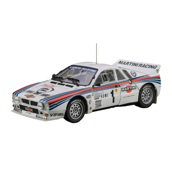 発売予定日2026年12月予定メーカーハセガワ登場作品---商品詳細ランチア 037 ラリー “1983 モンテカルロ ラリー ウイナー”を1/24スケールでキット化。新規デカール原型製作---サイズ1/24スケール商品仕様プラスチックモデルキットパッケージ---備考※組み立て・塗装の必要なプラモデルです。完成品ではございませんのでご注意ください。※商品の画像は試作品、実機・実車、イメージCGなどを内容の補助的説明として掲載いたしておりますので、実際の商品と異なる場合が御座います。個数制限お1人様3個まで■ ご予約商品全般に関するご注意当店では十分な数量を発注したうえでご予約を承っておりますが、生産上の都合などにより、入荷直前で数量を調整されてしまう場合が稀に御座います。その場合メールでご連絡のうえ、原則ご注文先着順でのご提供となります。また、複数個のご注文を減数させて頂いたり、ご注文自体を取り消しとさせて頂く場合が御座います。予めご了承頂けますようお願い致します。※2019年4月1日より、ご予約商品はお支払い方法に関わらず単体のみでの受付となります。上記日時以降にご予約商品を複数同時にご注文された場合、自動的にキャンセル処理が行われますのでご注意下さい。2019年3月31日以前にご注文の場合、同梱・分割につきましては以下からご確認下さい。ご注文管理システム概要※商品の大幅な延期についてメーカーの都合により発売の大幅な遅れが発生する可能性がございます。発売延期発生から1年以上情報が途絶えたものは、当店の判断で受注を一旦白紙とさせて頂く場合が御座います。正確な情報が入り次第、改めて受注を取り直し致します。また、2019年4月1日より、注文日より1年以上経過したご注文は、システム上強制キャンセルされることとなりました。予めご了承下さい。※ご予約商品のキャンセルについてご注文のキャンセルは発売延期時等も含み原則不可となりますので、十分ご検討の上お申し込み下さい。代金引換発送後の受け取り拒否などは、往復分の送料等諸経費をご請求させて頂きます。尚、複数個（2個以上）のご注文、海外メーカーの商品、1万円を超える高額商品のご注文はキャンセルを一切承る事が出来ませんので、十分ご検討のうえご注文下さい。また、キャンセル履歴のある方のご注文は、当店の判断でご注文をお断りさせて頂く場合が御座いますので予めご了承下さい。※商品の発送時期について◎ ご予約商品は入荷翌営業日より発送されます。営業日に付きましては、トップページのカレンダーをご確認下さい。入荷日が週末にあたる場合は、翌週の発送になります。お急ぎの発送に対応出来ない場合が御座いますので予めご了承下さい。※長期のお取り置きはしておりません。※当社が運営する他店舗でのご注文とはおまとめが出来ません。※お引越しや長期出張の際は事前にメールでご連絡下さい。※ラッピングサービス、海外発送は行っておりませんので予めご了承下さい。JAN CODE：4967834208544