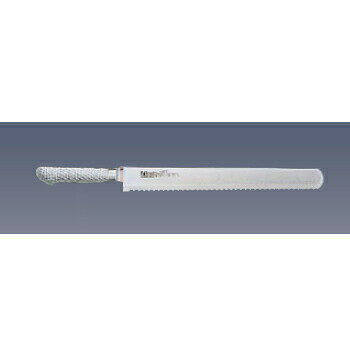 ウェーブナイフ(パン切り) 36cm ブライトM11PRO●刃渡寸法:36cm●庖丁は右仕様となります。●抗菌●ブライトM11PRO手研本刃付●刃部:モリブデンバナジウム特殊鋼を用い、切れ味、長切れを重視。●ハンドル部:18-8 ステンレスステンレススチールモナカハンドル。ガラスビーズショット仕上げによる、手触りのソフト化、滑り防止。●刃部とハンドル部の溶接による一体化で、雑菌等の付着防止など、従来の木ハンドルの衛生面での問題を克服しました。
