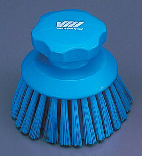 メーカー品番3885カラーブルー 外径(mm)130毛長(mm)38質量(kg)0.24Vikan hygiene system ヴァイカンブラシ デンマーク製HACCP対応ブラシHACCP対応の規格を各所に取り入れると共に、カラーコーディングを全商品に導入していますので、色別の洗浄システムがはかれます。また、人間工学を商品設計の中に取り入れているので従来の商品と比べて疲労度合が軽く、使う人の身になって設計されています。■特長●ポリエステルの毛を一束ずつステンレス製留め具で留めて 有るので、毛が抜けにくい。●熱湯（120℃）・洗浄・消毒剤・酸・アルカリ・油に非常 に強い。●ほこりやバクテリアを吸収しない。材質:本体/ポリプロピレン毛 /ポリエステル●握り易い形状で長時間の使用でも疲れにくいブラシ。 機械や凹型器材の清掃に最適です。