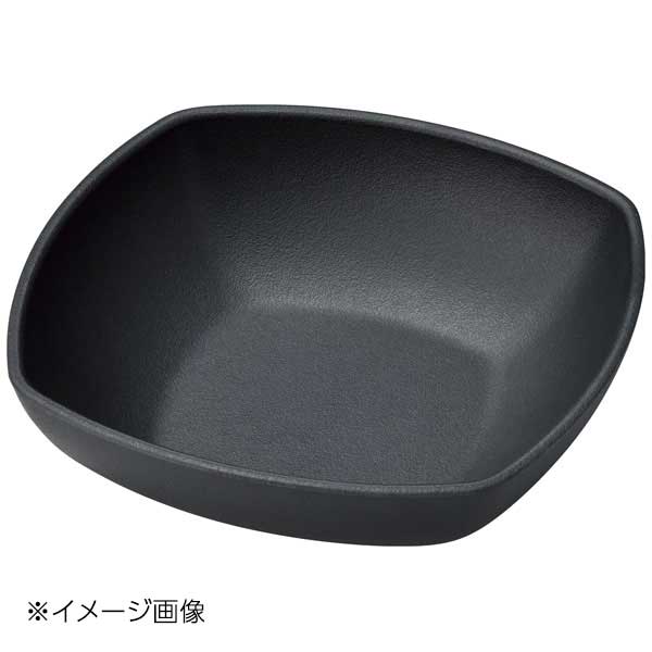 ●耐熱温度約220度　レンジ可　食器洗浄機可●スチコン料理の強い味方。いままではホテルパンに直接仕込みをし大量調理して、盛り付けることで行っていたスチコン調理を一気に効率化。スチコン対応容器への事前盛り付けで、作業工程を大幅に減らしてオペレーションの向上が図れます。盛り付けも崩れることなく、調理したての美しさをそのままご提供できます。●耐熱皿。耐熱・耐久性に優れたSPS樹脂の食器です。自動洗浄機、保温庫、滅菌庫でもお使いいただけます。●スチームコンベクションオーブン、電子レンジ等の調理機器の使用にも適しております。(食材の油等で温度が上昇することがございます。設定温度は上限200℃前後を目安にお使いすることをお勧めいたします。)●一般的なホテルパンにぴったり並べられるサイズ展開となっております。盛り付けての再加熱等にもお使いいただけます。●耐薬品性、耐食品汚染性に優れています。●型番:M11-643●外寸(mm):148×148×H45●重さ:130g/枚●材質:SPS●レンジ:可●洗浄機：可●耐熱・耐冷温度:耐熱温度:約220℃●カラー:黒●耐熱温度約220度　レンジ可　食器洗浄機可●スチコン料理の強い味方。いままではホテルパンに直接仕込みをし大量調理して、盛り付けることで行っていたスチコン調理を一気に効率化。スチコン対応容器への事前盛り付けで、作業工程を大幅に減らしてオペレーションの向上が図れます。盛り付けも崩れることなく、調理したての美しさをそのままご提供できます。●耐熱皿。耐熱・耐久性に優れたSPS樹脂の食器です。自動洗浄機、保温庫、滅菌庫でもお使いいただけます。●スチームコンベクションオーブン、電子レンジ等の調理機器の使用にも適しております。(食材の油等で温度が上昇することがございます。設定温度は上限200℃前後を目安にお使いすることをお勧めいたします。)●一般的なホテルパンにぴったり並べられるサイズ展開となっております。盛り付けての再加熱等にもお使いいただけます。●耐薬品性、耐食品汚染性に優れています。●型番:M11-643●外寸(mm):148×148×H45●重さ:130g/枚●材質:SPS●レンジ:可●洗浄機：可●耐熱・耐冷温度:耐熱温度:約220℃●カラー:黒