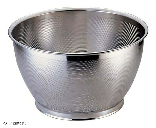 パンチングシリーズの特長●ほつれがなく針金が折れて、食品に混入する心配がない。●カスがつまりにくく、水だけで汚れが取れるので洗いやすい。●錆に強く丈夫で衛生的。パンチング穴径:1.5mm※成形上、商品、サイズ等により目の形状や大きさが 多少異なります。内径(cm)_外径×高さ(mm):37.5_400×230