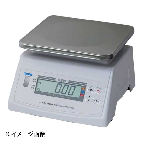 ※メーカー希望小売価格はメーカーカタログに基づいて掲載しています。(カタログ表示価格は消費税が含まれていません)●カタログコード:9-0598-0301●電源:単1形乾電池×6本付●容器を載せるだけで風袋引きを行える 「自動風袋引き機能」搭載。●計量スピードが1秒以下で 素早く計量することができます。●防塵●防水等級IP65●幅×奥行×高さ(mm):248×270×168～175●質量(kg):3.9(乾電池含む):●メーカー品番:UDS-211W-10K