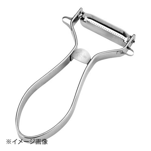 ●刃付けを施した切れ味鋭い国産刃を使用。●ピーラーを引く距離で細千切りの長さを調整できます。●便利な芽取り付き。●大根・人参・きゅうり等の細千切りにオススメ。●食器洗い乾燥機対応。●切り幅:1.5mm●幅×奥行×高さ(mm):68×124×14●重量(g):48●材質:〈刃部:ステンレス刃物鋼〉〈クシ刃:ステンレス鋼〉〈フレーム:18－8ステンレス〉●メーカー型番:PG-636●カタログコード：1-0571-0301●刃付けを施した切れ味鋭い国産刃を使用。●ピーラーを引く距離で細千切りの長さを調整できます。●便利な芽取り付き。●大根・人参・きゅうり等の細千切りにオススメ。●食器洗い乾燥機対応。●切り幅:1.5mm●幅×奥行×高さ(mm):68×124×14●重量(g):48●材質:〈刃部:ステンレス刃物鋼〉〈クシ刃:ステンレス鋼〉〈フレーム:18－8ステンレス〉●メーカー型番:PG-636●カタログコード：1-0571-0301